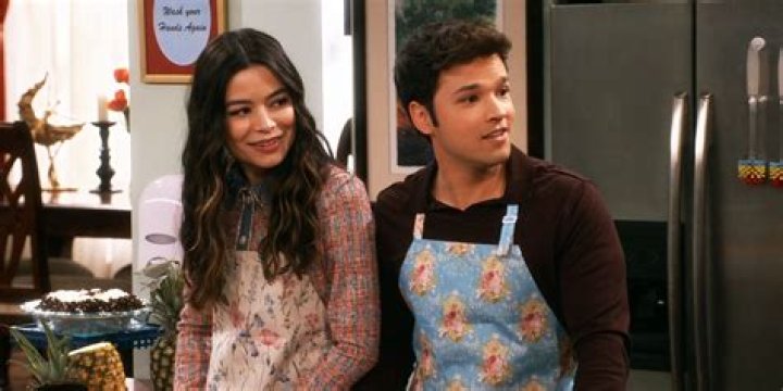 'iCarly' Sparked A Crazy Food Trend — Kids Everywhere Are Munching On Spaghetti Tacos! Have Your Kids Tried Them? – Hollywood Life