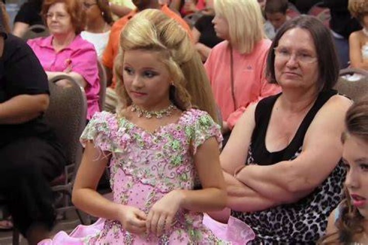 'Toddlers & Tiaras': Pageant Moms Reveal They Make Their Young Daughters Diet