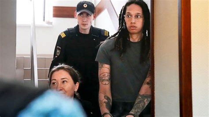 1st Photos Of WNBA Star 4 Mos. After Arrest In Russia – Hollywood Life
