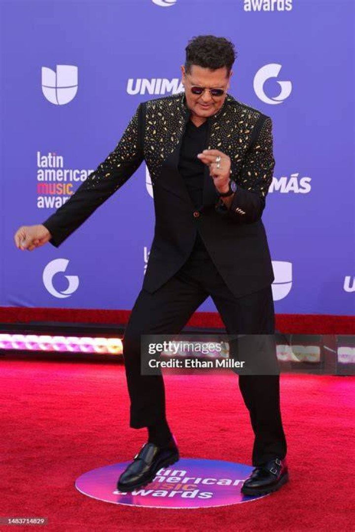 2017 Latin American Music Awards — SEE PICS