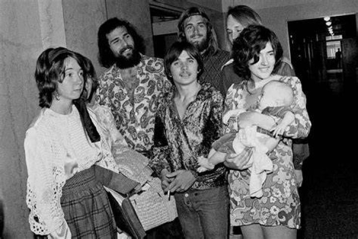 5 Things On Manson Family Member – Hollywood Life