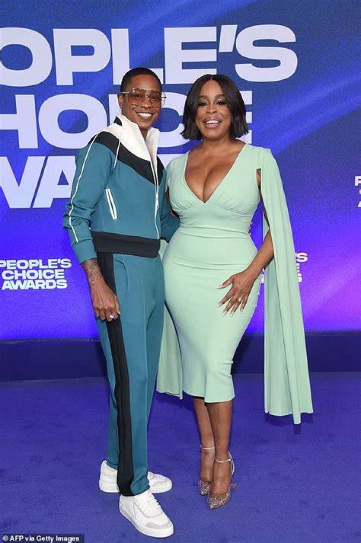 5 Things On Niecy Nash’s New Wife – Hollywood Life