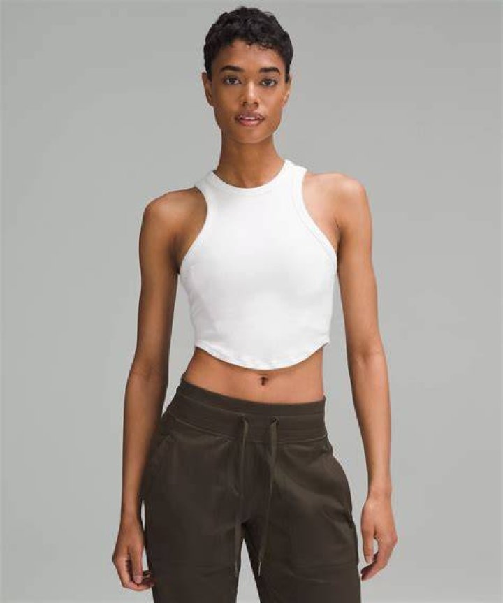 6 Cropped Tank Tops Under $30 Like Lili Reinhart’s That Are Chic & Comfortable For Spring