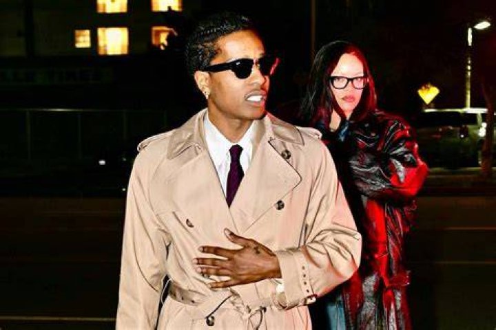 A$AP Rocky Scoops Rihanna Into His Arms Following Late Night Date In NYC — Watch