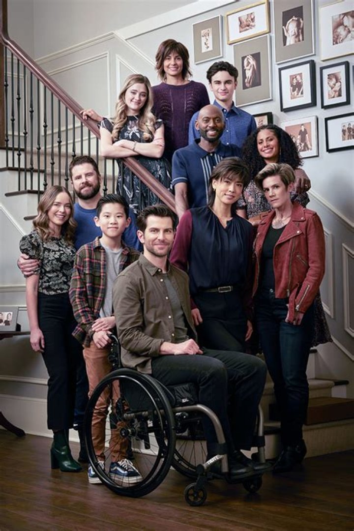 ‘A Million Little Things’ Season 2 New Mystery & More Scoop: Interview – Hollywood Life
