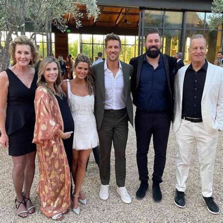 Aaron Rodgers Skips Brother Luke’s Wedding? Is His Feud Back On? – Hollywood Life