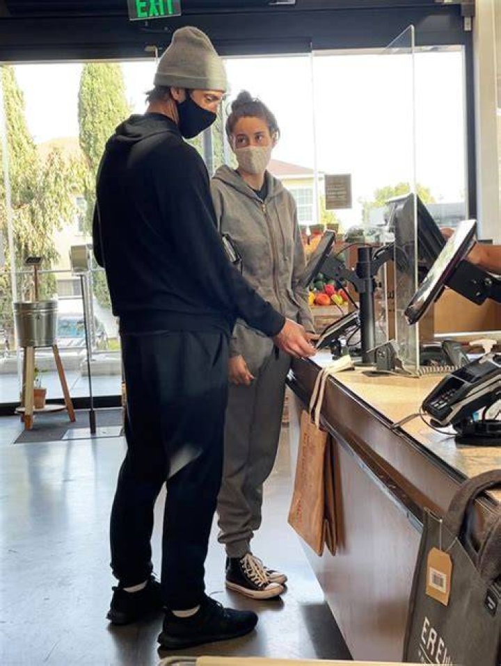 Aaron Rodgers ‘Working On Reconciling’ With Shailene Woodley After Romantic Wedding Date, NFL Move
