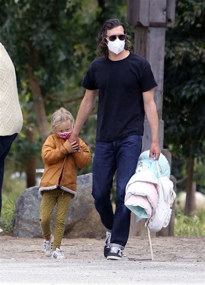 Adam Brody Holds Hand With Daughter During Family Outing — See Pics – Hollywood Life
