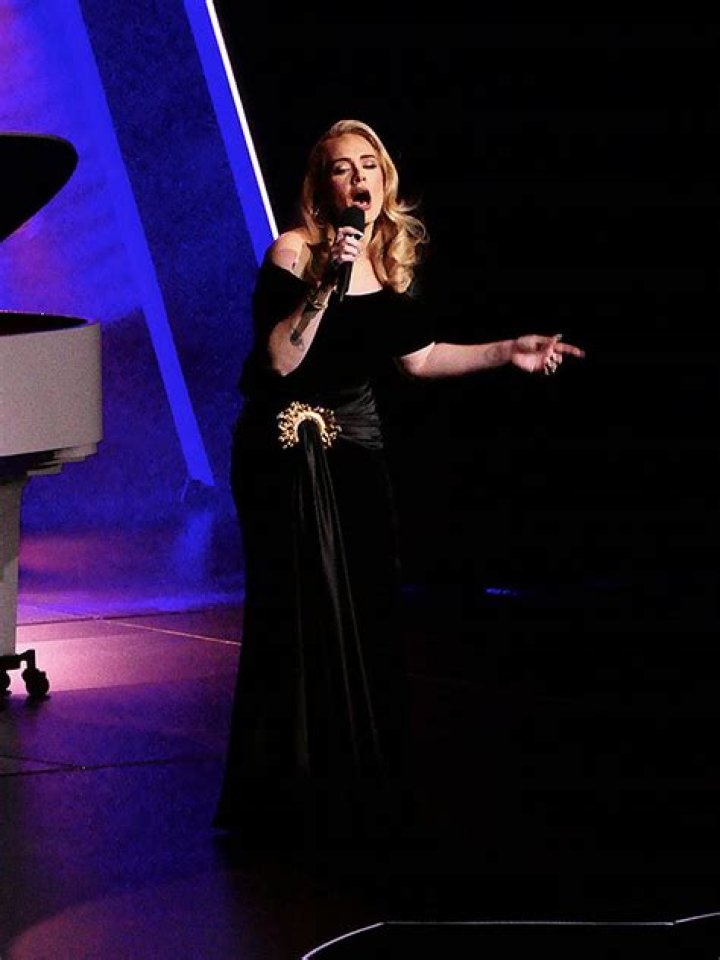 Adele Reveals She’s Suffering From ‘Bad Sciatica’ & Has ‘To Waddle’ To Walk These Days