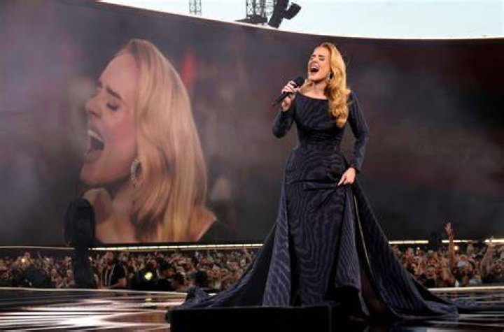 Adele Shocker: Planning To Take 5-Year Break From Music After Tour — Report