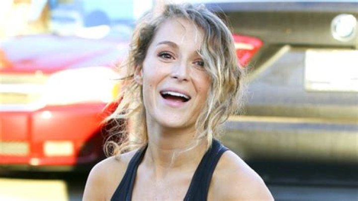 Alexa PenaVega Shows Off Baby Bump In Bikini – Pic – Hollywood Life