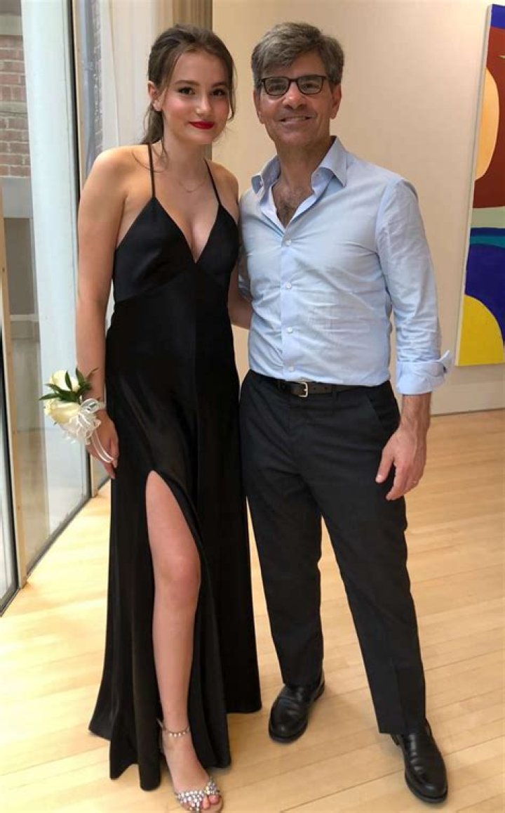 Ali Wentworth Shares Rare Photo Of Daughter Elliott, 18, With Dad George Stephanopoulos Before Prom