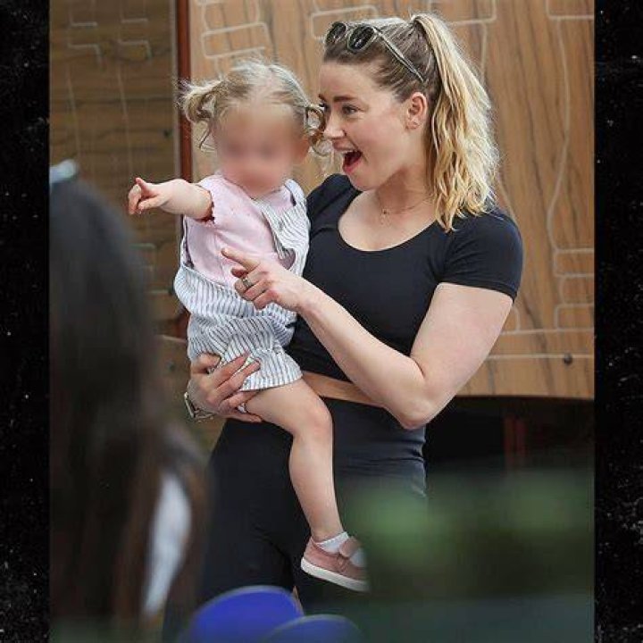 Amber Heard’s Baby Demands Broke Up Their Marriage? – Hollywood Life