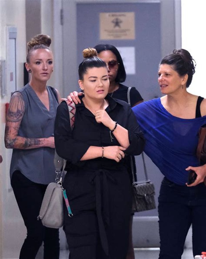 Amber Portwood Loses Custody Of Son James – Hollywood Life