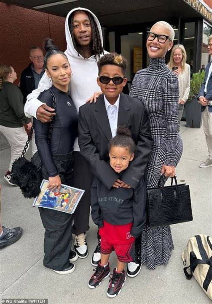 Amber Rose: Wiz Khalifa Claims She’s Raising Their Son In Dangerous, Filthy Home