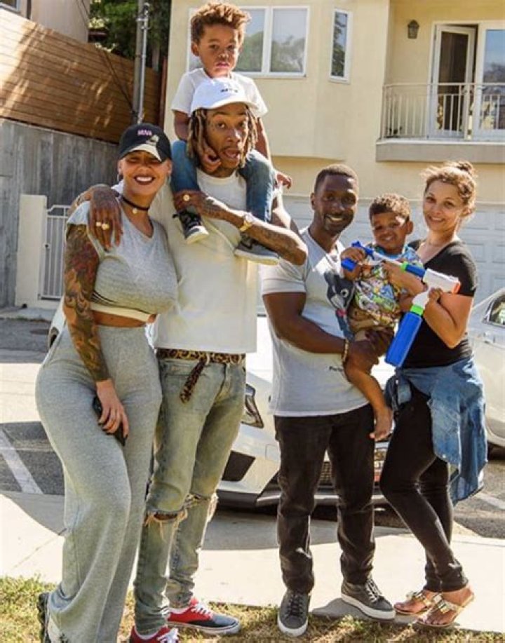 Amber Rose & Wiz Khalifa Cuddle With Son Sebastian Over Fun Family Weekend