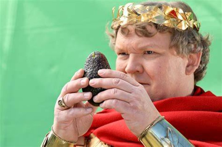 Andy Richter’s Super Bowl Commercial For Avocados from Mexico: Watch – Hollywood Life
