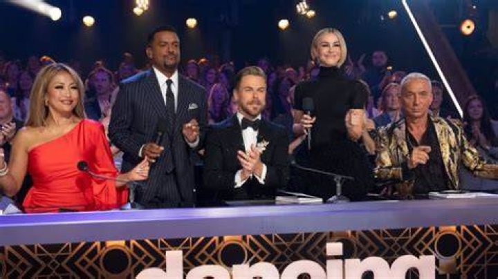 Anne Heche Eliminated On ‘DWTS’ After Major Scoring Error — Recap – Hollywood Life