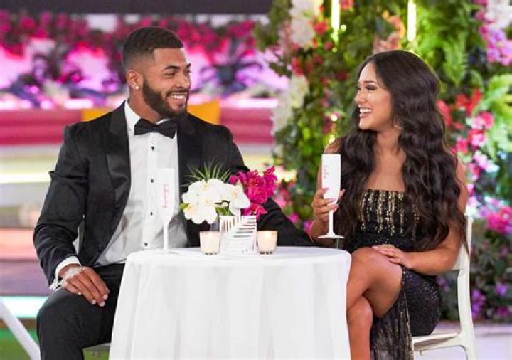 Are ‘Love Island’s Cely and Johnny Still Together? All About the Duo – Hollywood Life