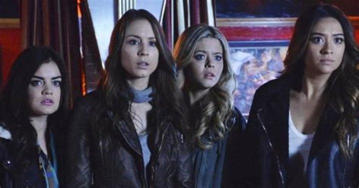 Aria, Emily, Spencer Arrested – Season 5 Episode 24 Recap – Hollywood Life