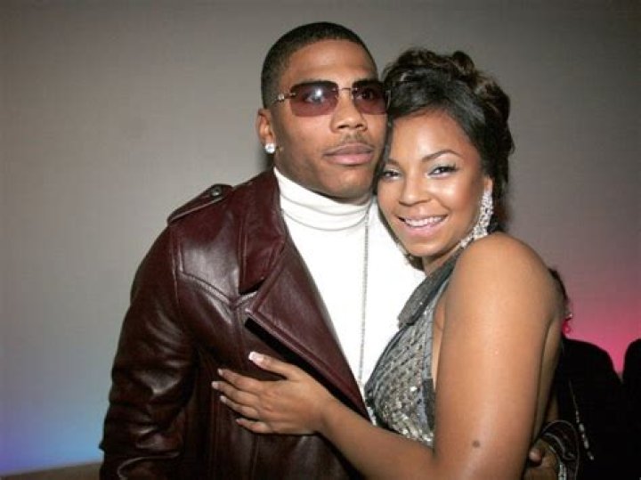Ashanti Teases She’s In Relationship & Recalls Lap Dance With Ginuwine – Hollywood Life