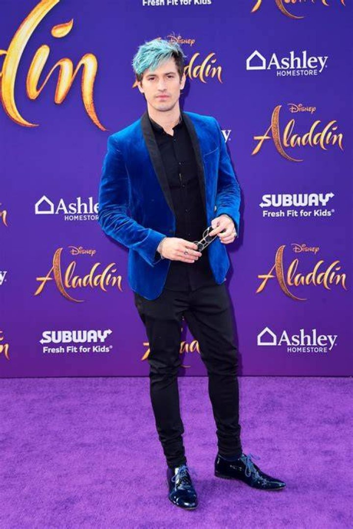 Asher Monroe: See Photos Of The Singer & Actor