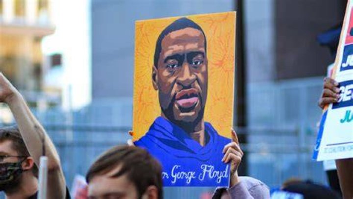Ava DuVernay, Chelsea Handler & More Urge: ‘Remember Derek Chauvin’s On Trial, Not George Floyd’