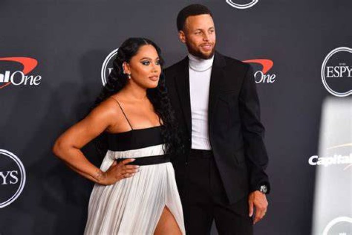 Ayesha Curry Admits That Women Are Always ‘Lurking’ Around Hubby Steph Curry: ‘Honestly I Hate It’