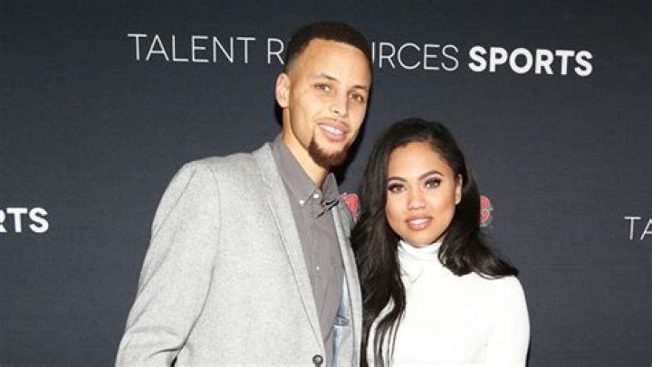 Ayesha Curry Shares Throwback Pic Of Her First Date With Steph Curry – Hollywood Life