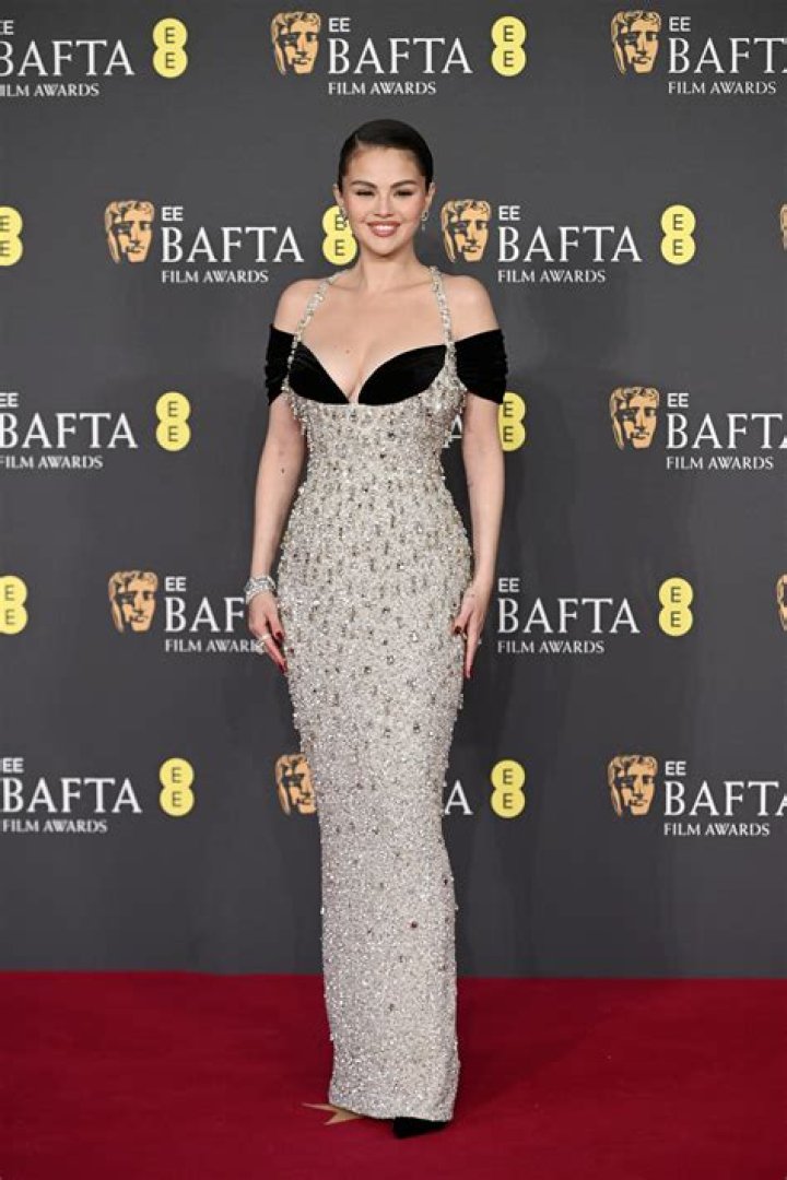 BAFTA Awards Red Carpet — Photos From The 2015 BAFTAs