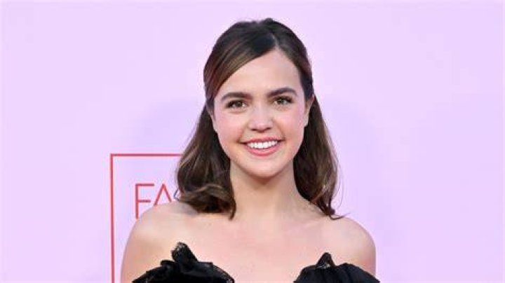 Bailee Madison — Photos – Hollywood Life