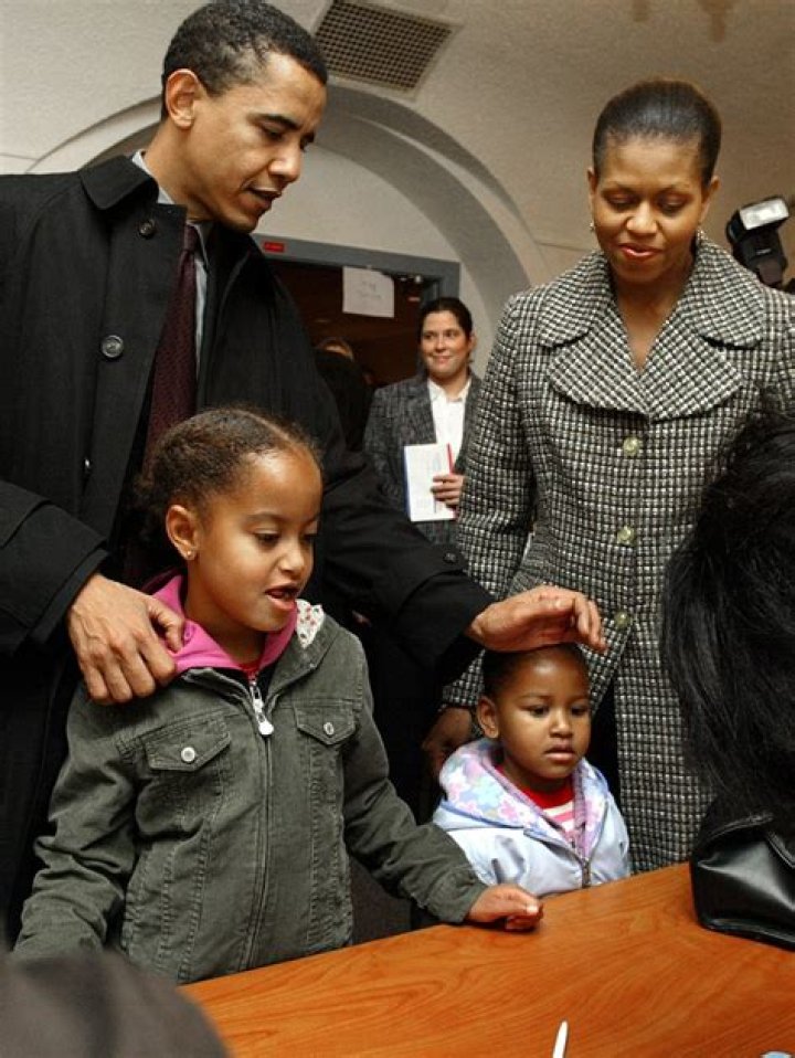 Barack Obama Kisses ‘Best Friend’ Michelle On The Cheek As She Celebrates Her 58th Birthday — Photo