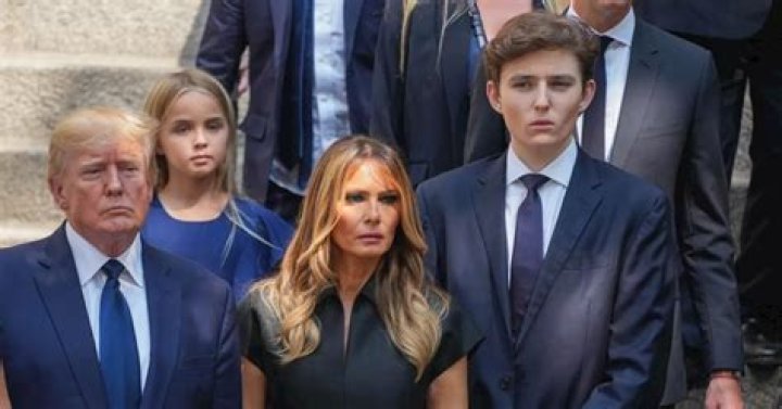 Barron Trump Tall As Donald Trump In New Pics Leaving The White House – Hollywood Life