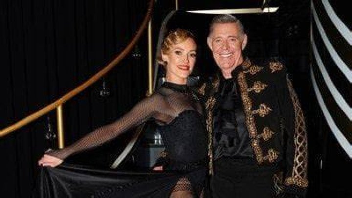 Barry Williams Says ‘DWTS’ Is the ‘Most Demanding’ Show: Interview – Hollywood Life