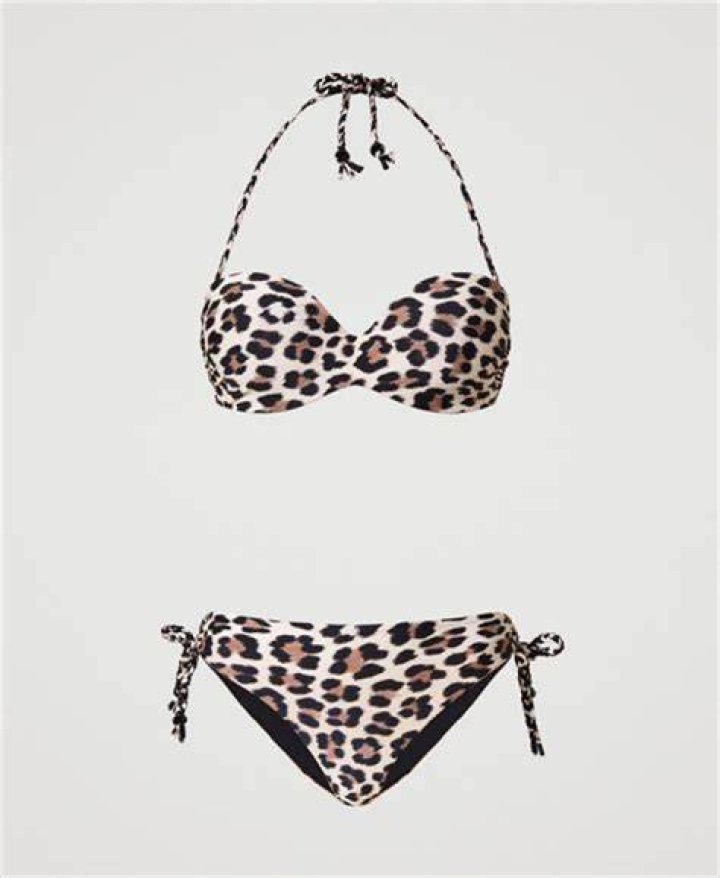 Bella Thorne Wears Animal Print Bikini On Mexico Vacation With BF – Hollywood Life