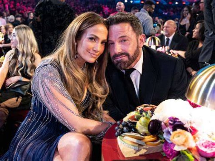 Ben Affleck Gambles & Shoots Film In Las Vegas While Jennifer Lopez Poses With Cops In Miami — Watch