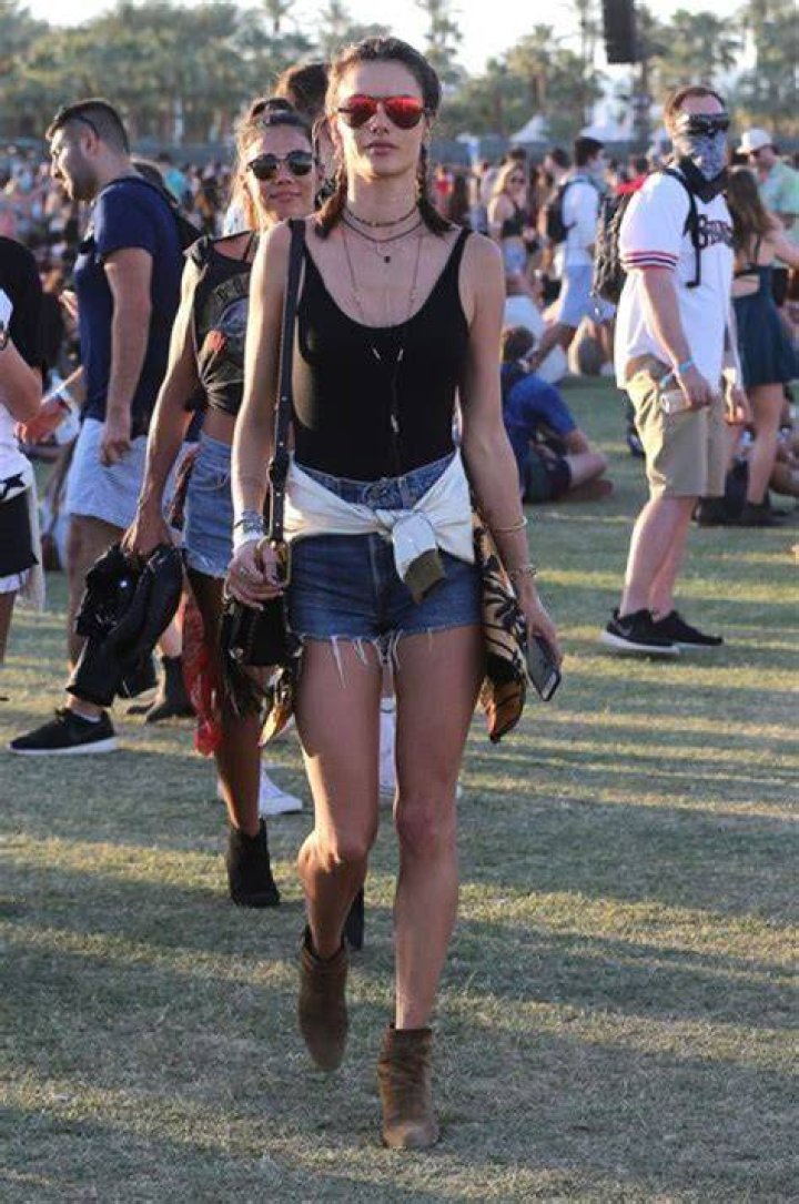 Best Coachella Outfits 2016: See The Hottest Stars At The Music Festival