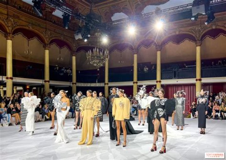 Best Dressed At Paris Couture Fashion Week: Kaia Gerber, Bella Hadid & More Stars 