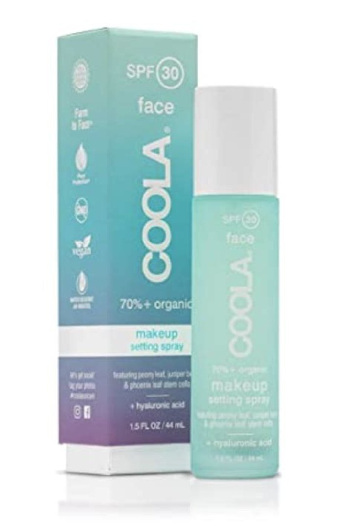 Best Face Sunscreen Sprays That Won’t Ruin Makeup – Hollywood Life