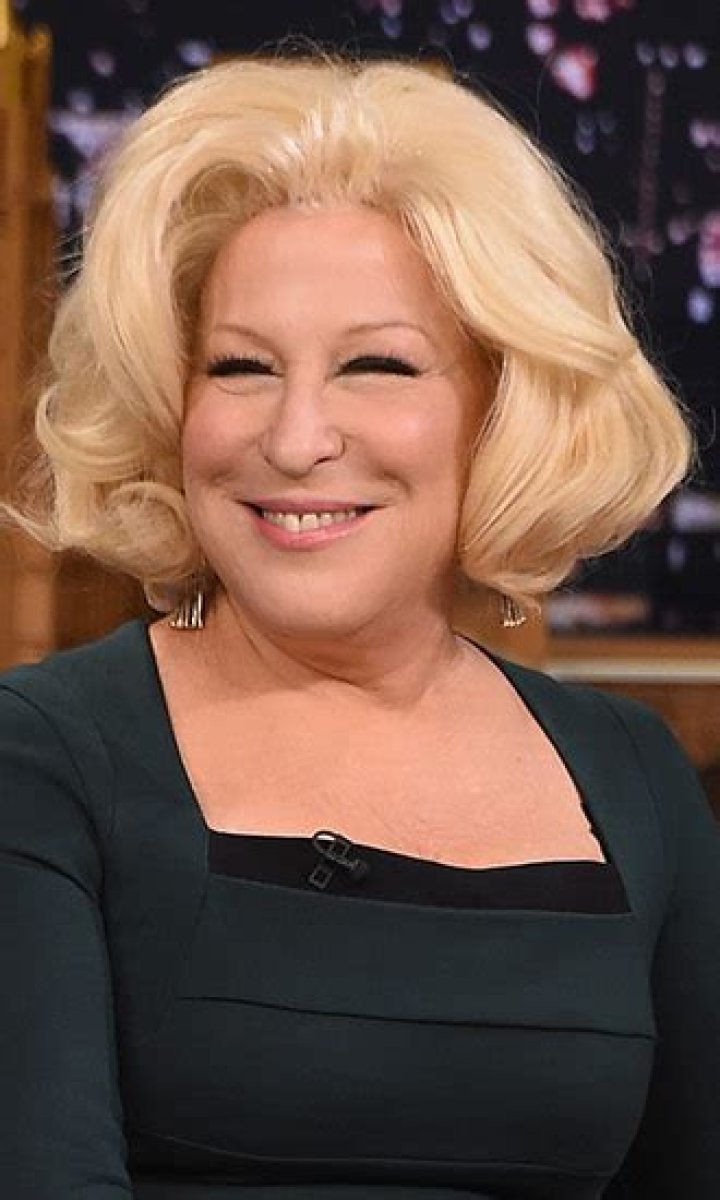 Bette Midler – Hollywood Life