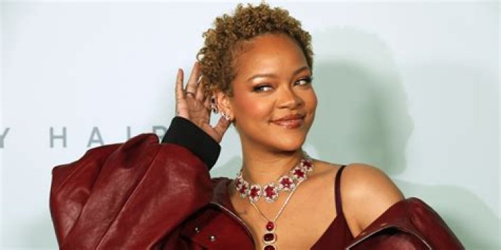 Beyonce Bans Rihanna From Working With Jay Z After Alleged Cheating Scandal? – Hollywood Life
