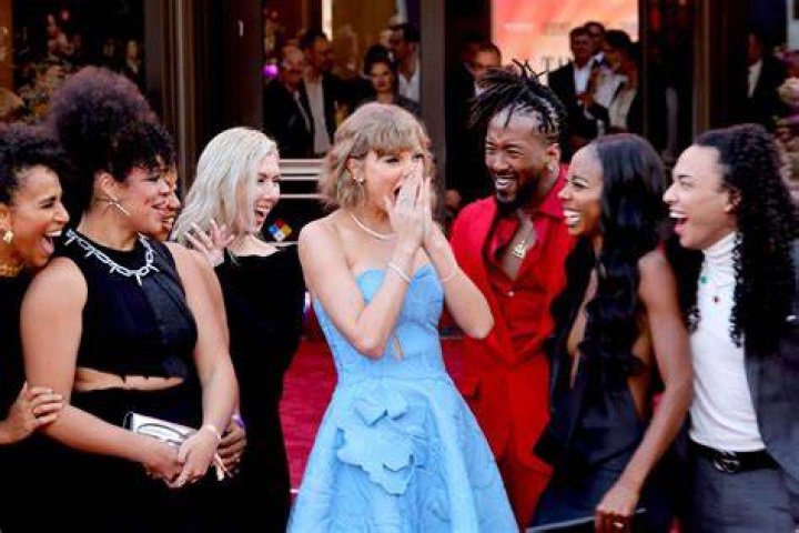 Beyonce Makes Surprise Appearance at Taylor Swift’s ‘Eras Tour’ Movie Premiere: ‘An Actual Fairytale’