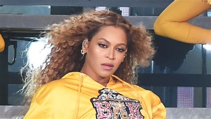 Beyonce’s Makeup At Coachella — Sir John Spills Her Drugstore Makeup – Hollywood Life