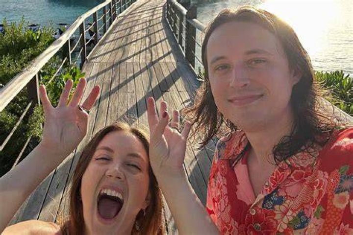 Billie Lourd & Austen Rydell: See Photos Of The Couple