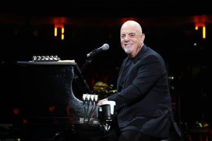 Billy Joel Gives Surprise Performance On Discarded Piano In NYC – Hollywood Life