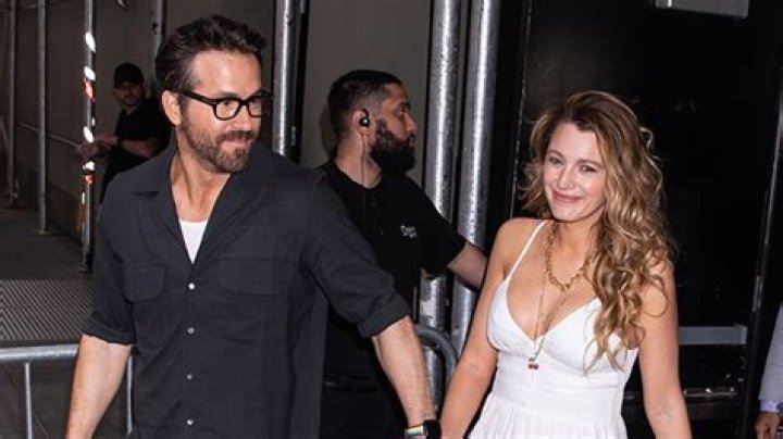 Blake Lively Rocks Daisy Dukes 7 Months After Welcoming 4th Child – Hollywood Life