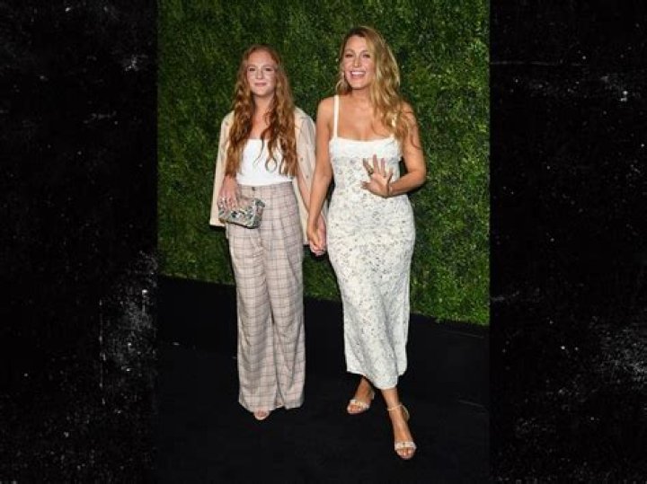 Blake Lively Wins Choice TV Drama Actress The Teen Choice Awards! Here Are More Winners!