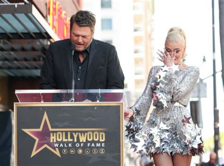 Blake Shelton Reaction – Hollywood Life