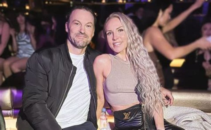 Brian Austin Green & GF Sharna Burgess Hang Out With His Ex Tina Louise At Her New Restaurant – Pics