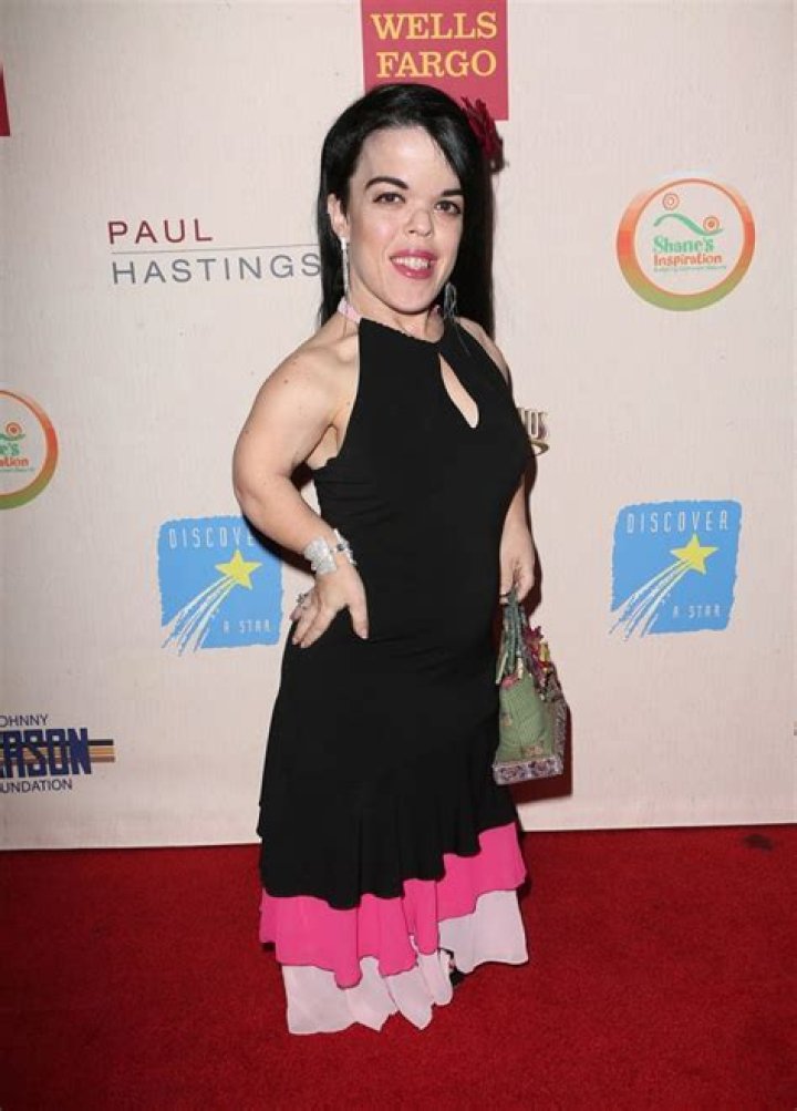 Briana Renee — SEE PICS – Hollywood Life
